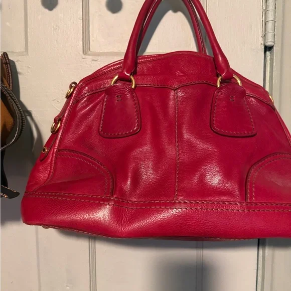 Prada bag - Picture 4 of 11